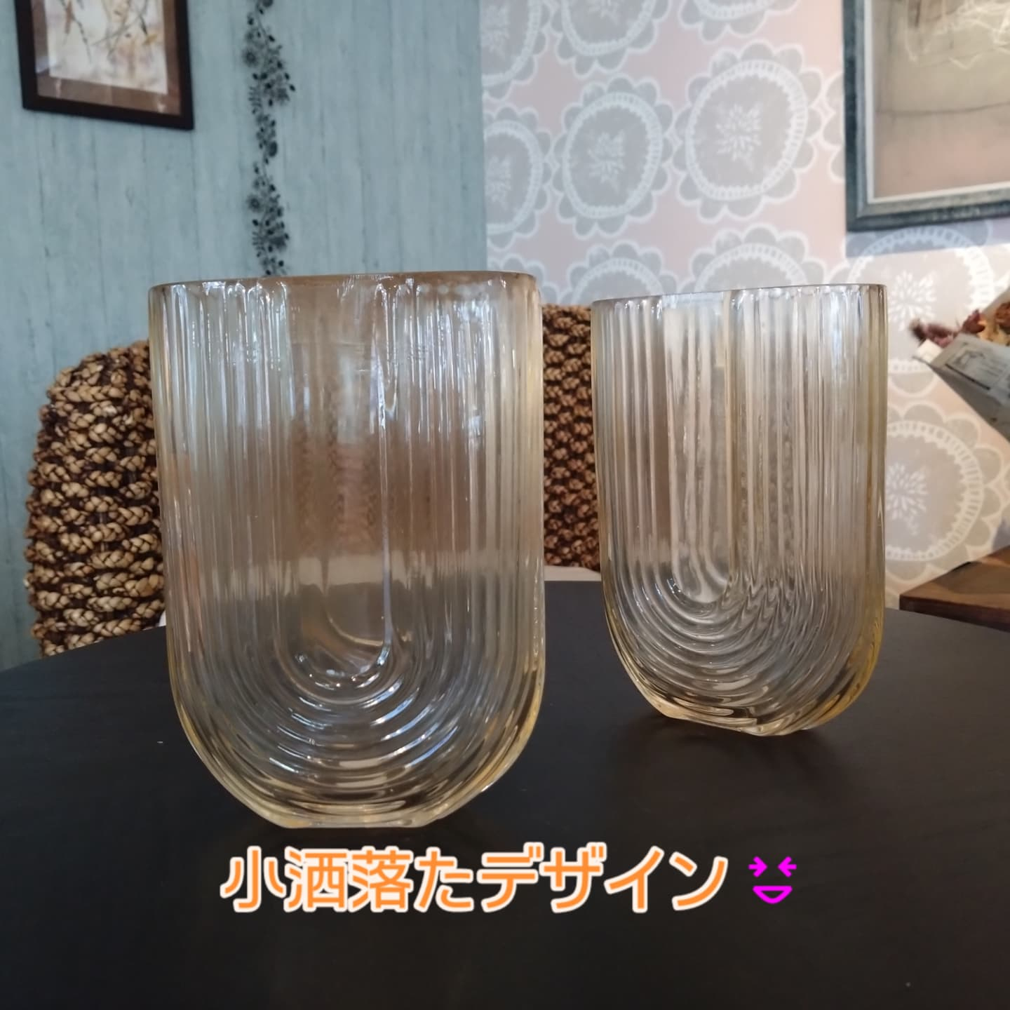可愛い花びんも入りました💓