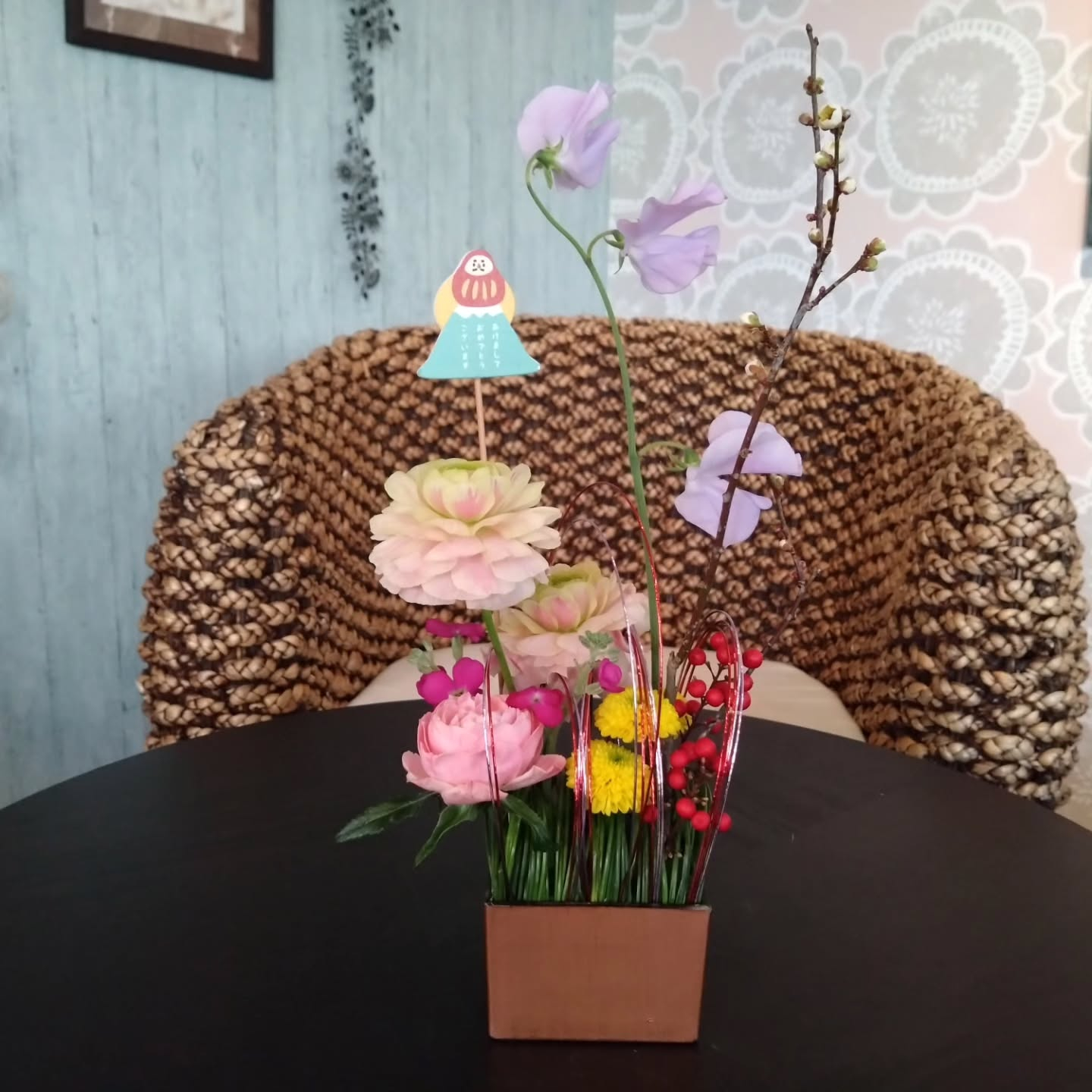 お正月のアレンジ並びました🎍