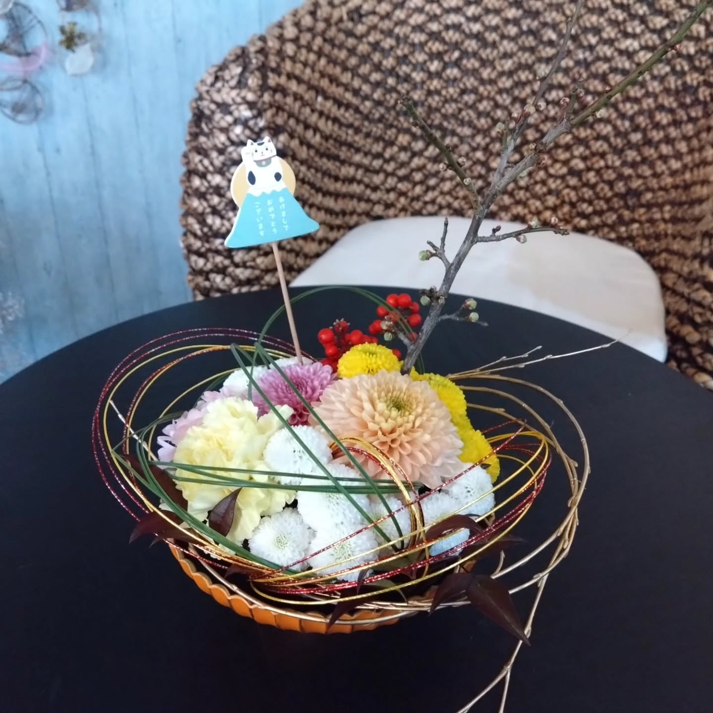 お正月のアレンジ並びました🎍