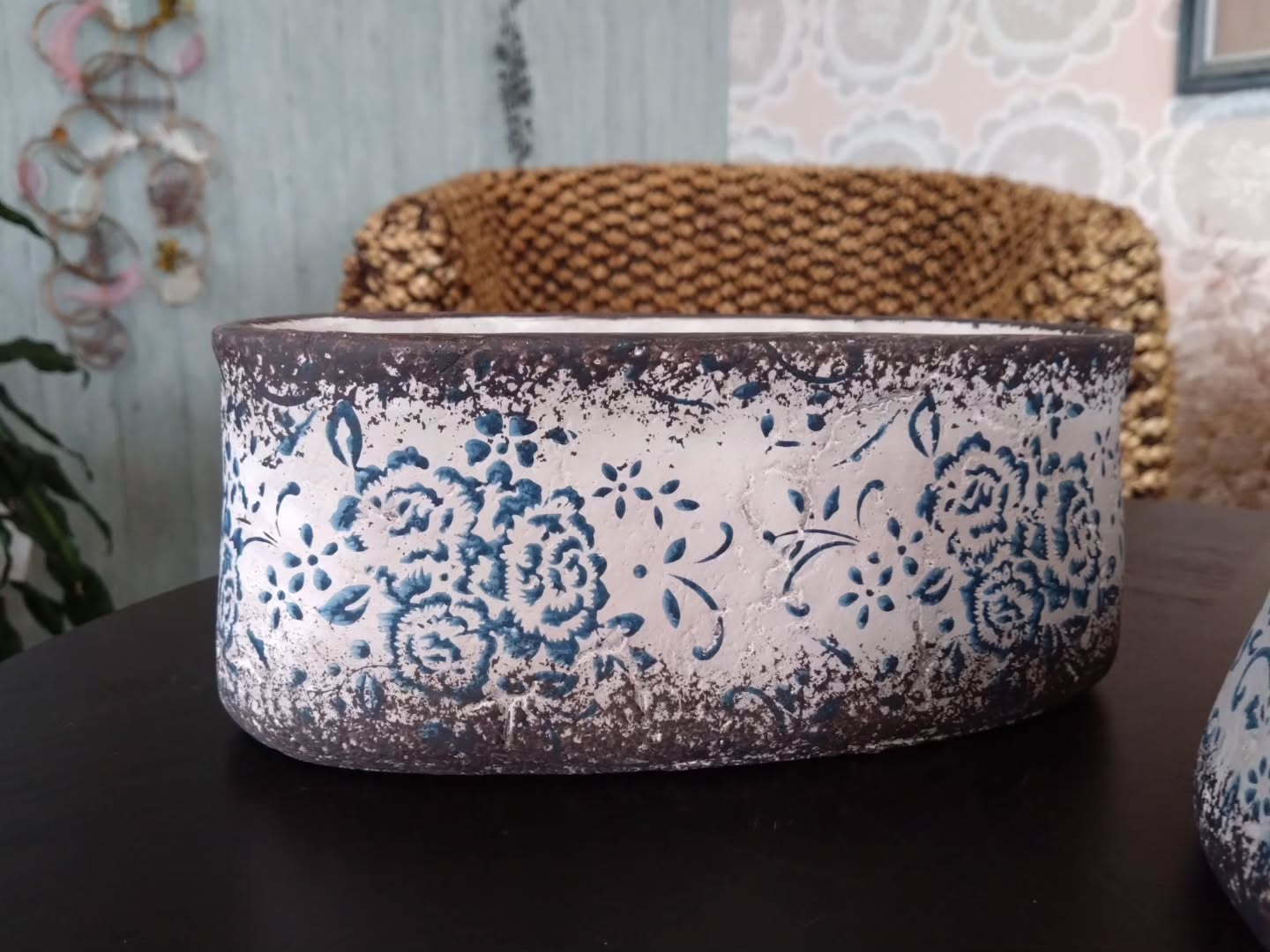 浅めの陶器、高さのある陶器入りました😊